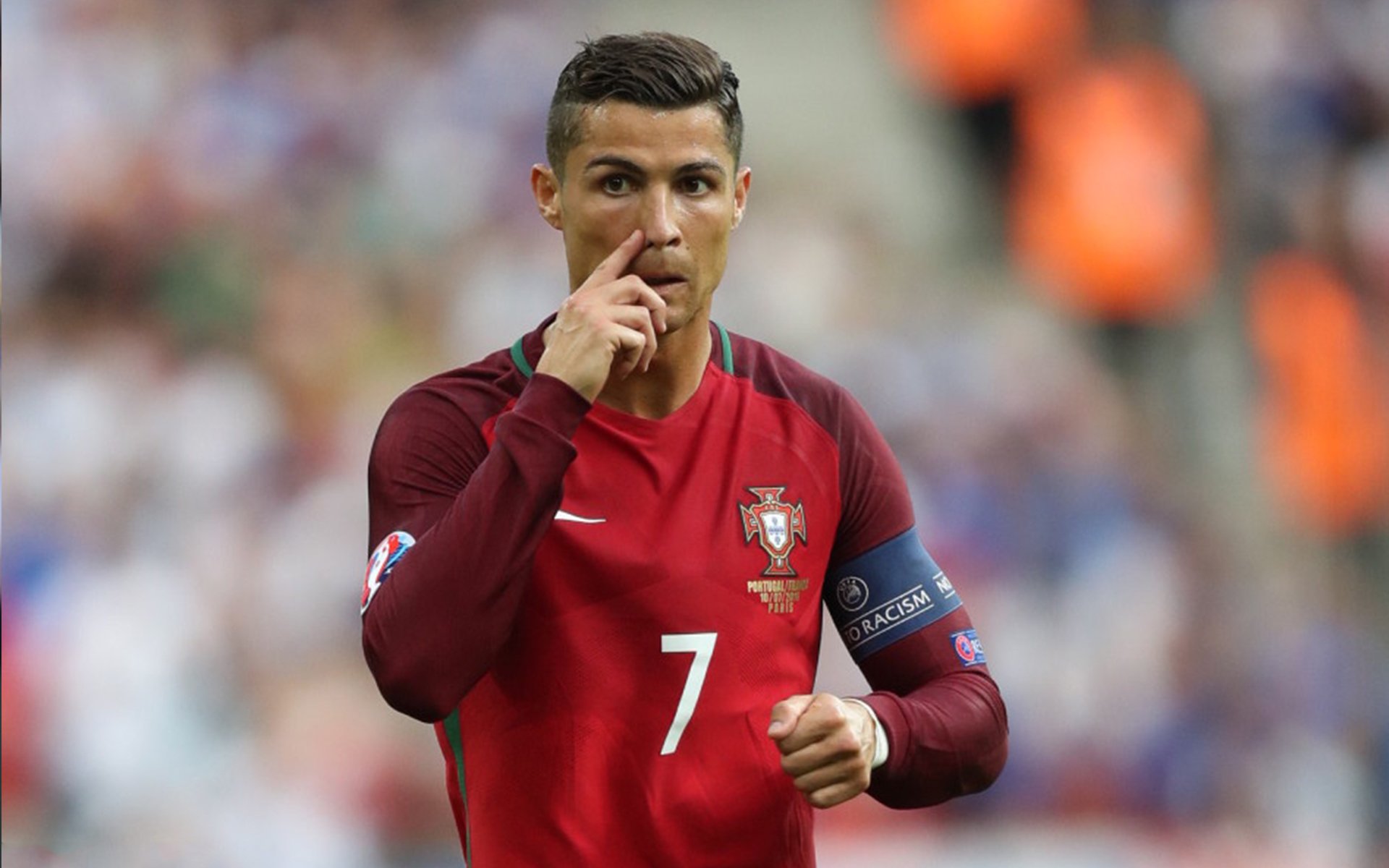 开云-逆境方显真神！对阵步行者伦纳德轰36分诠释何为巨星价值